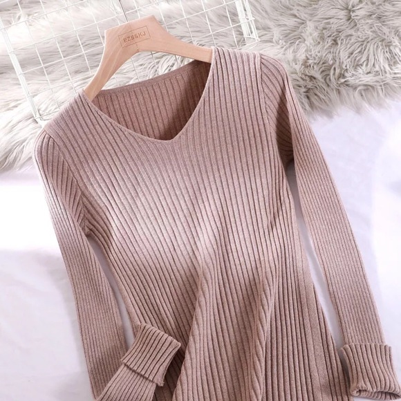 Thin sweater knit ribbed shirt v-neck khaki brown long sleeve basic top - Picture 2 of 6